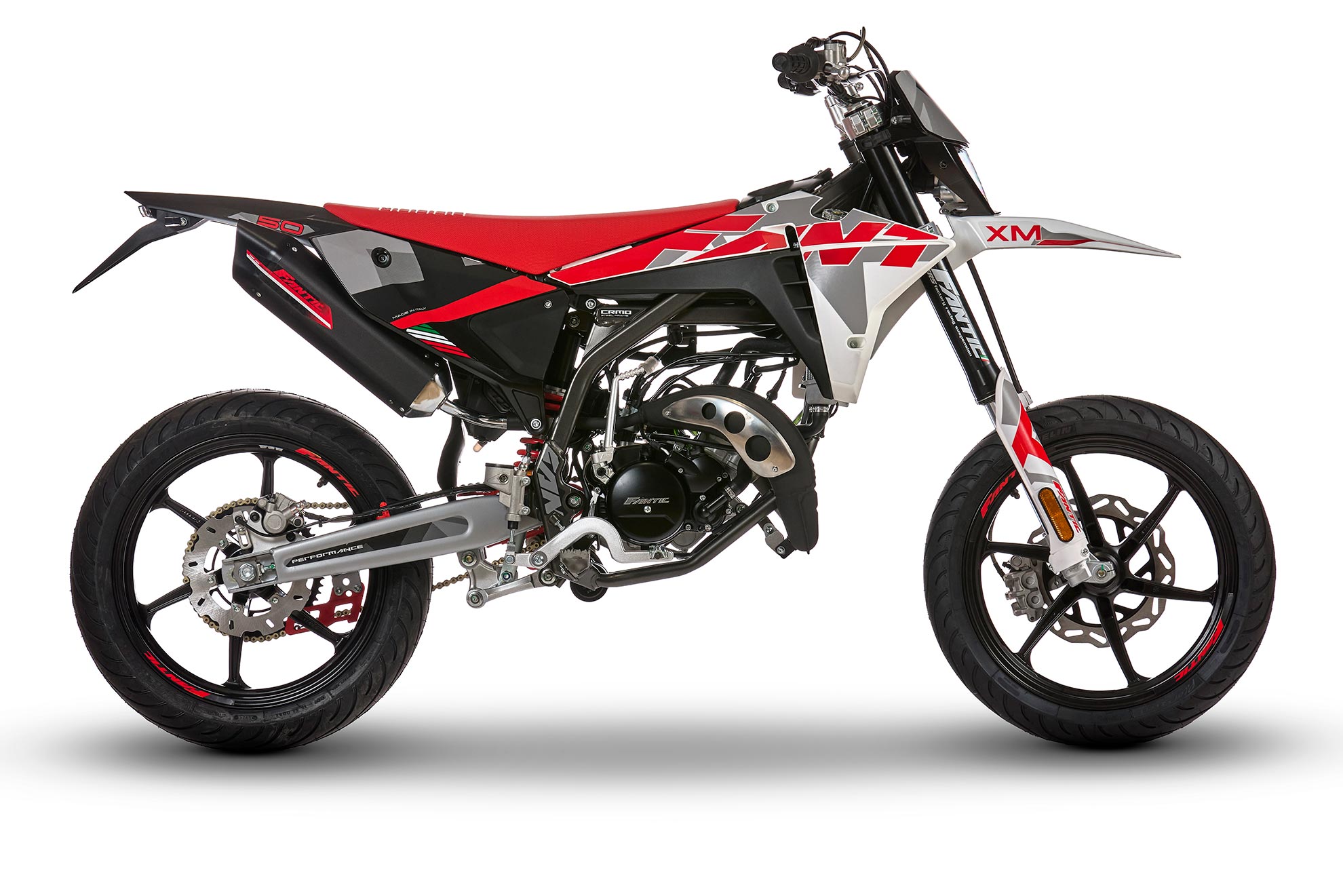 2026-XM-50-PERFORMANCE-MOTARD-3