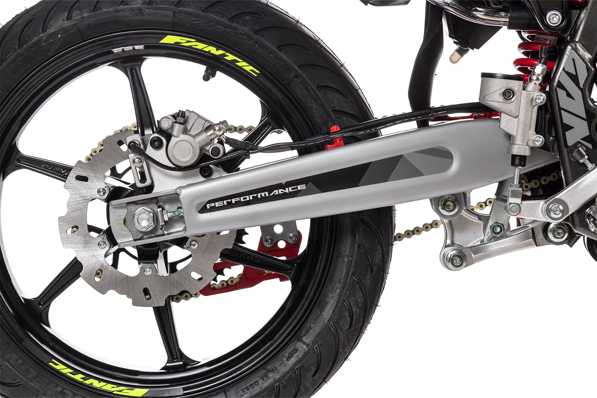 2026-XM-50-PERFORMANCE-MOTARD-5